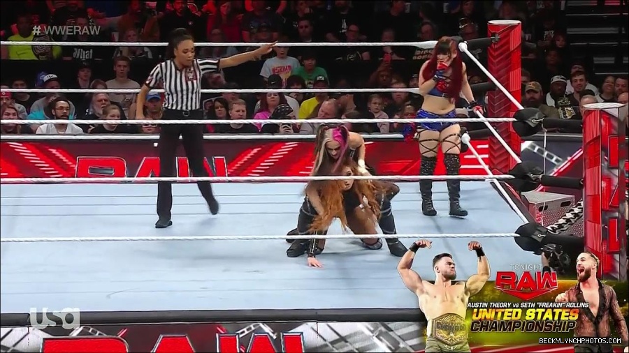 WWE_Monday_Night_Raw_2023_01_02_720p_HDTV_x264-NWCHD_mp4_005162429.jpg