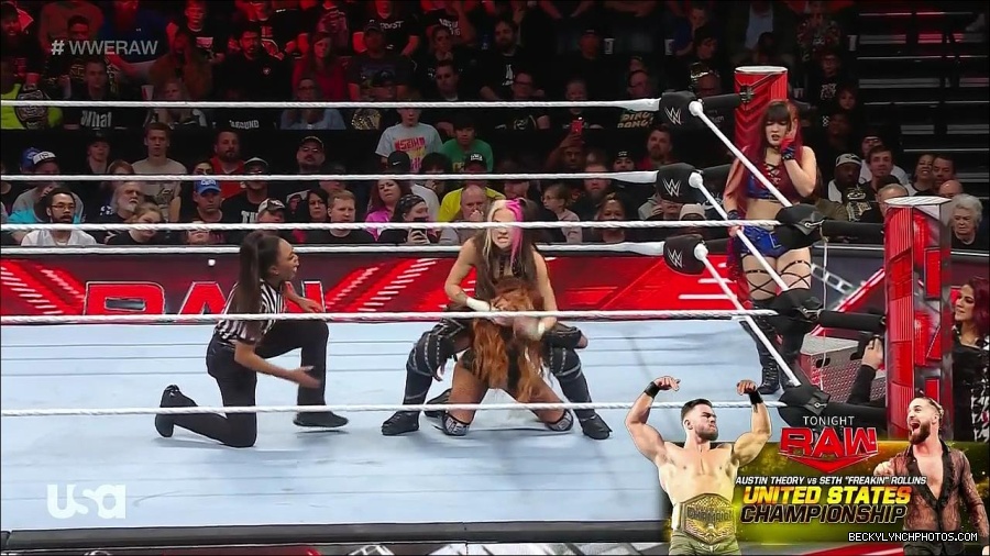WWE_Monday_Night_Raw_2023_01_02_720p_HDTV_x264-NWCHD_mp4_005166032.jpg