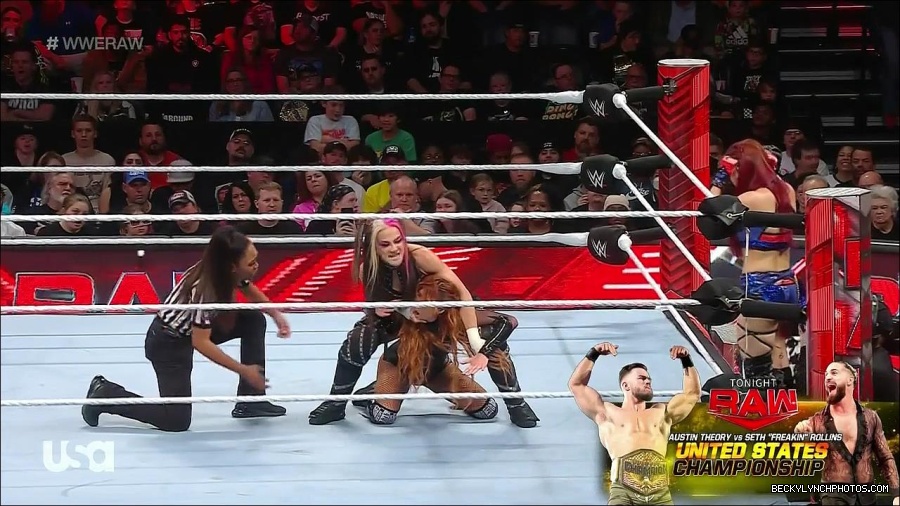 WWE_Monday_Night_Raw_2023_01_02_720p_HDTV_x264-NWCHD_mp4_005171638.jpg