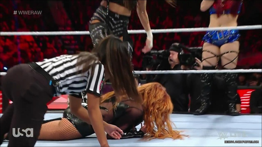 WWE_Monday_Night_Raw_2023_01_02_720p_HDTV_x264-NWCHD_mp4_005176610.jpg