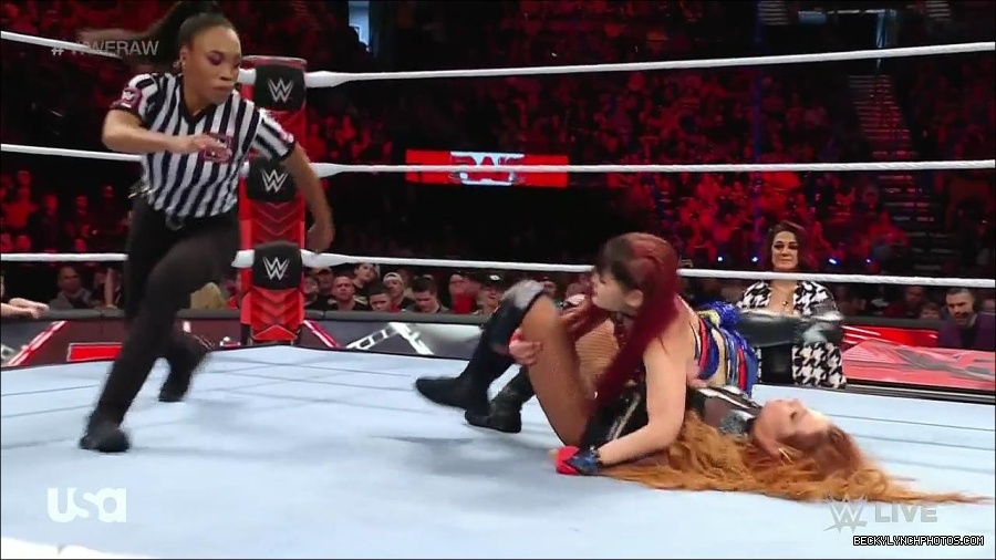 WWE_Monday_Night_Raw_2023_01_02_720p_HDTV_x264-NWCHD_mp4_005228662.jpg