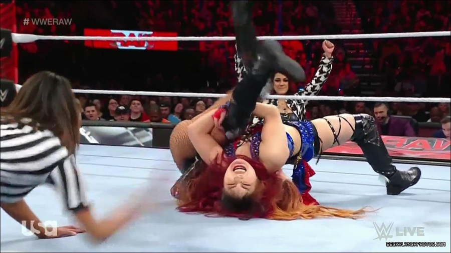 WWE_Monday_Night_Raw_2023_01_02_720p_HDTV_x264-NWCHD_mp4_005230263.jpg