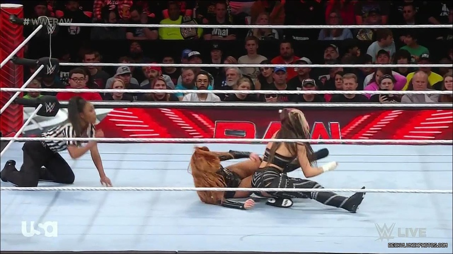WWE_Monday_Night_Raw_2023_01_02_720p_HDTV_x264-NWCHD_mp4_005241875.jpg