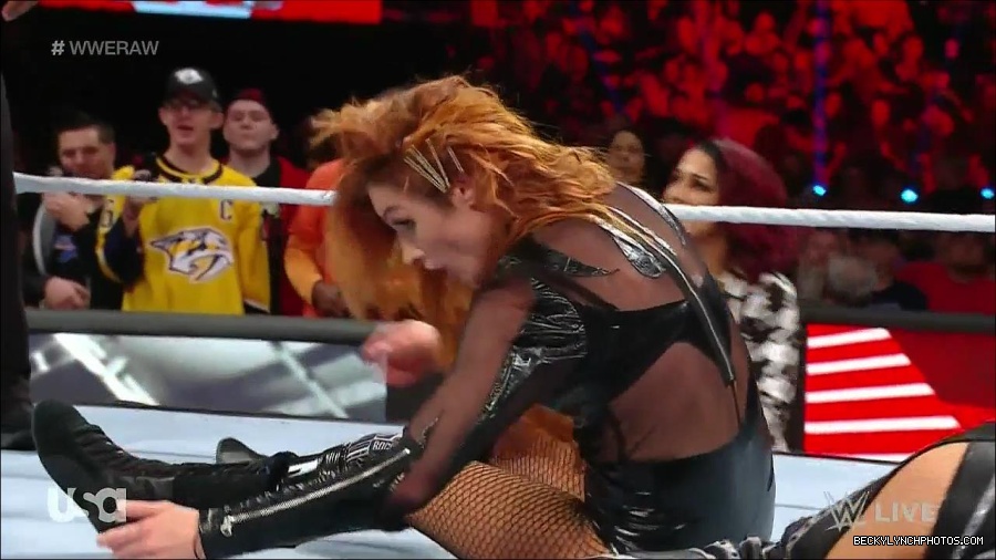 WWE_Monday_Night_Raw_2023_01_02_720p_HDTV_x264-NWCHD_mp4_005262696.jpg