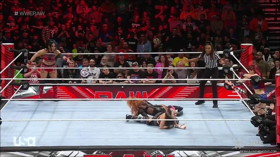WWE_Monday_Night_Raw_2023_01_02_720p_HDTV_x264-NWCHD_mp4_005263897.jpg