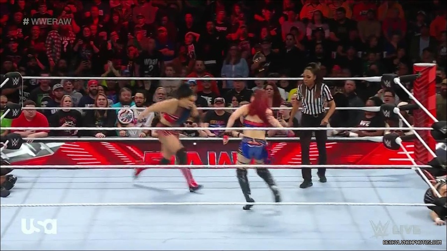 WWE_Monday_Night_Raw_2023_01_02_720p_HDTV_x264-NWCHD_mp4_005271905.jpg