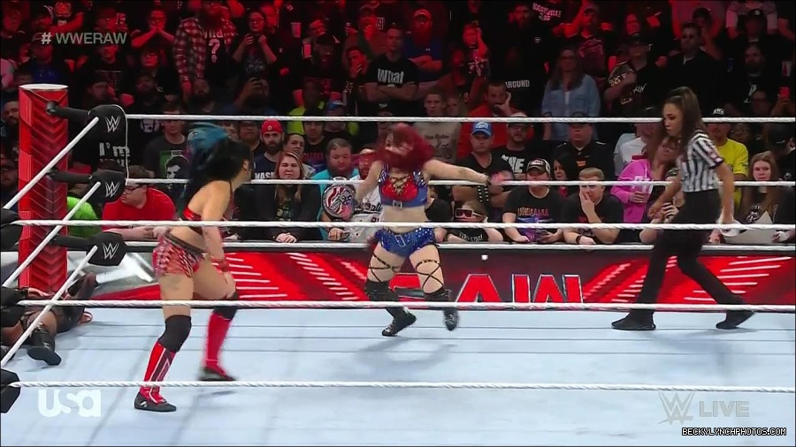 WWE_Monday_Night_Raw_2023_01_02_720p_HDTV_x264-NWCHD_mp4_005275108.jpg