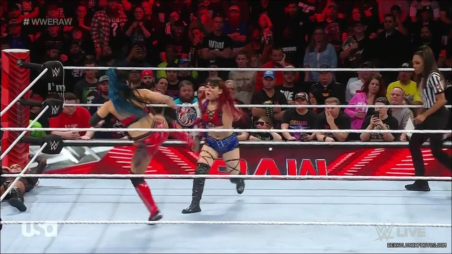 WWE_Monday_Night_Raw_2023_01_02_720p_HDTV_x264-NWCHD_mp4_005275508.jpg