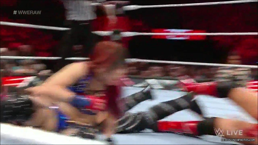 WWE_Monday_Night_Raw_2023_01_02_720p_HDTV_x264-NWCHD_mp4_005281514.jpg