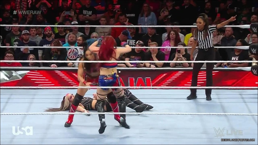 WWE_Monday_Night_Raw_2023_01_02_720p_HDTV_x264-NWCHD_mp4_005285118.jpg