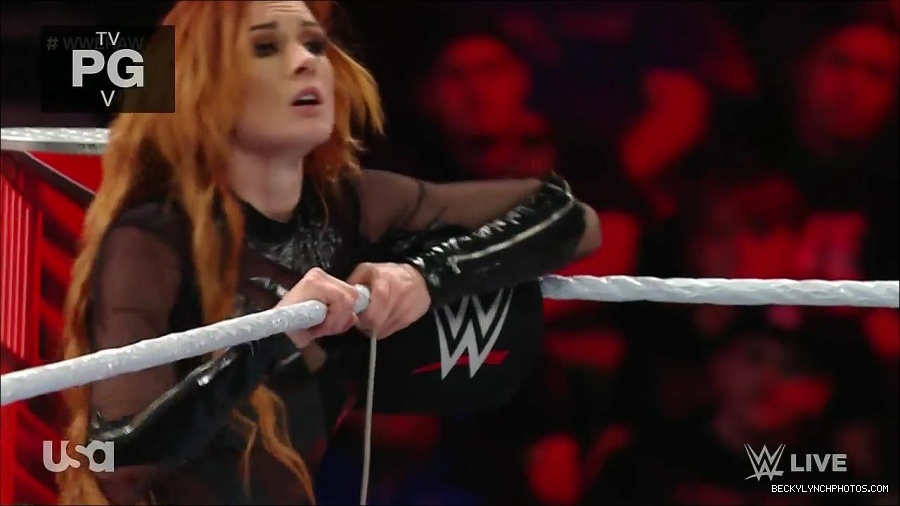 WWE_Monday_Night_Raw_2023_01_02_720p_HDTV_x264-NWCHD_mp4_005336770.jpg