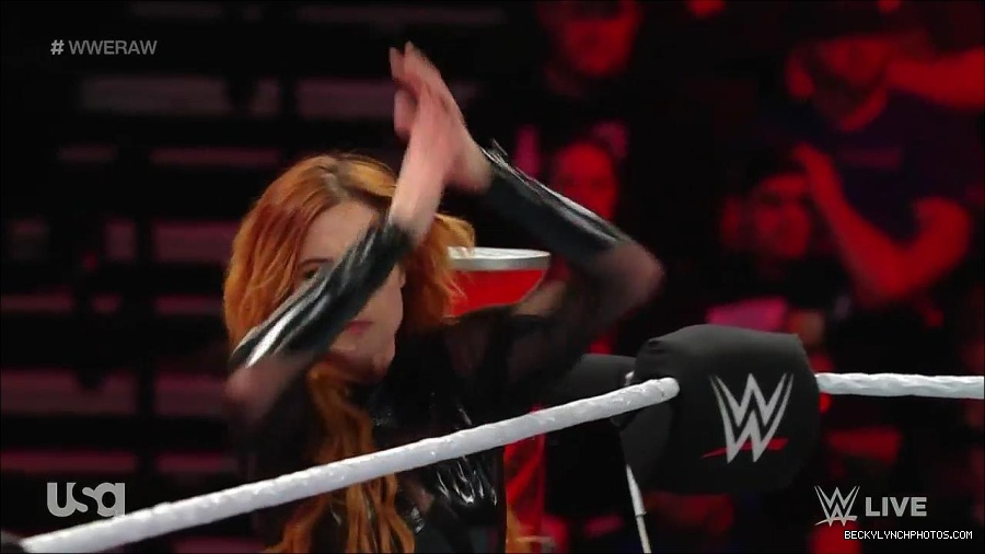 WWE_Monday_Night_Raw_2023_01_02_720p_HDTV_x264-NWCHD_mp4_005366400.jpg
