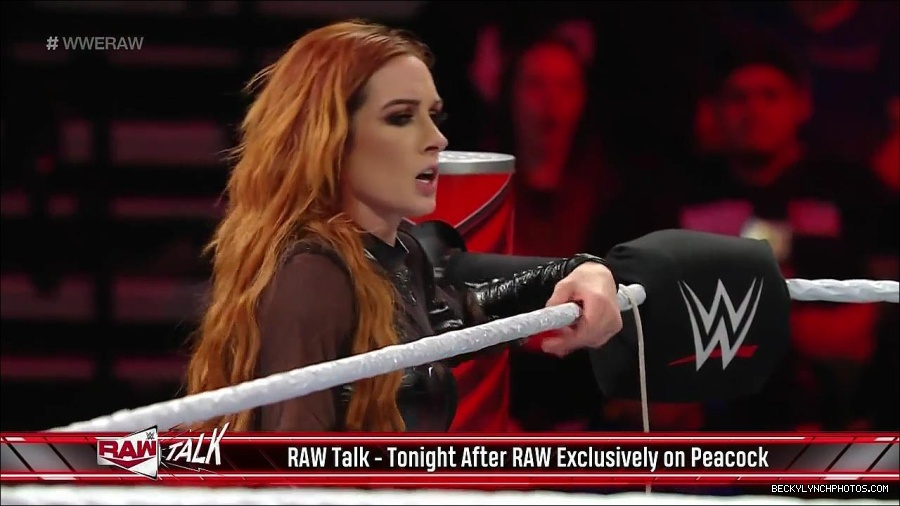 WWE_Monday_Night_Raw_2023_01_02_720p_HDTV_x264-NWCHD_mp4_005391224.jpg