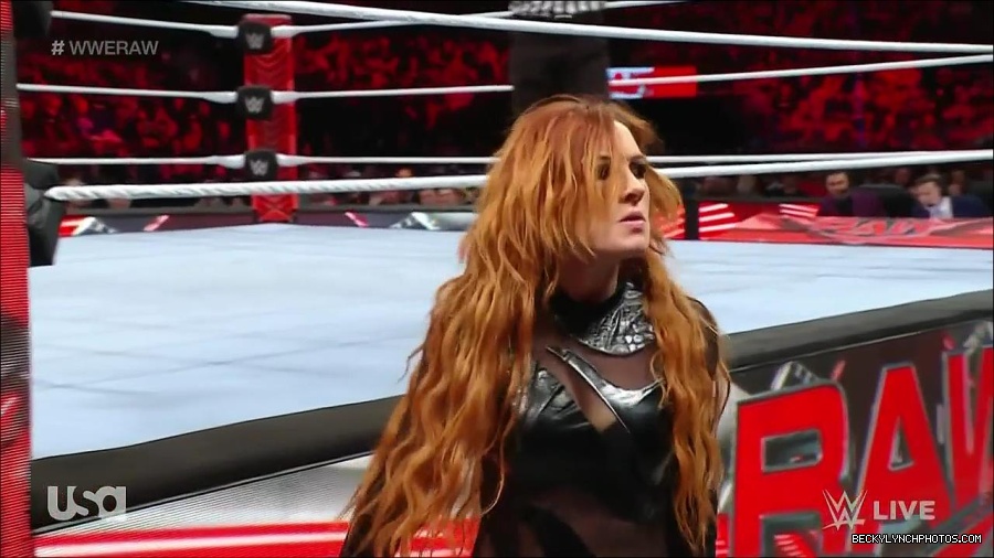 WWE_Monday_Night_Raw_2023_01_02_720p_HDTV_x264-NWCHD_mp4_005472673.jpg