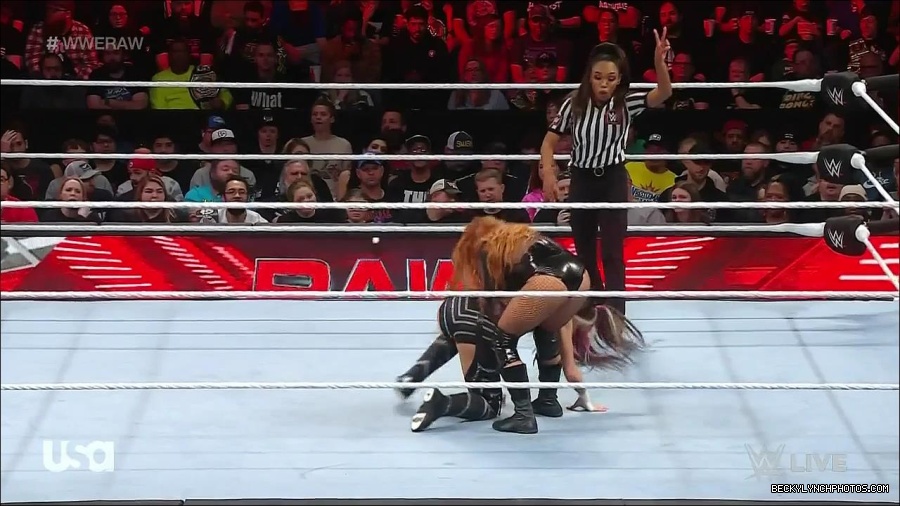 WWE_Monday_Night_Raw_2023_01_02_720p_HDTV_x264-NWCHD_mp4_005503103.jpg