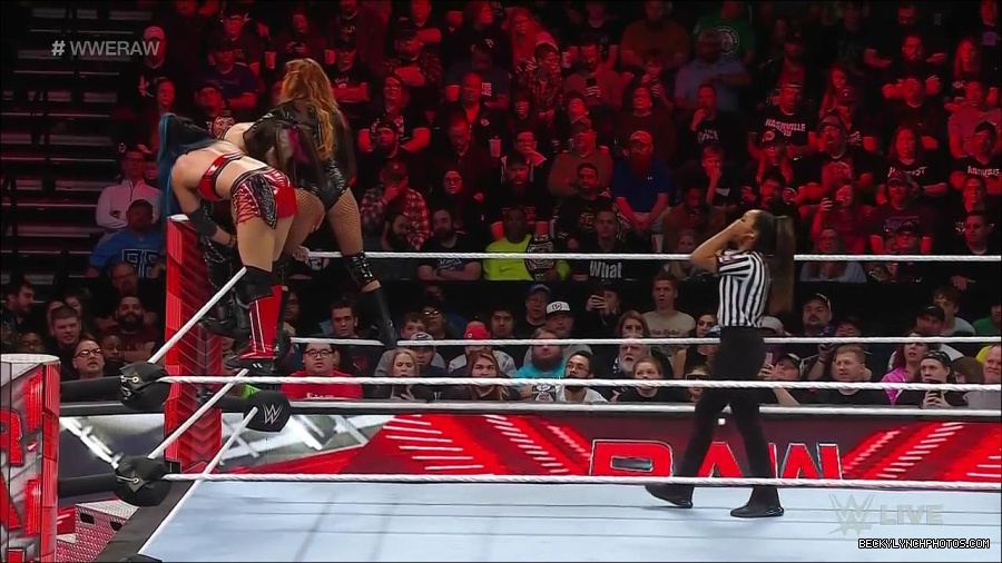 WWE_Monday_Night_Raw_2023_01_02_720p_HDTV_x264-NWCHD_mp4_005521521.jpg