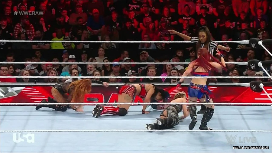 WWE_Monday_Night_Raw_2023_01_02_720p_HDTV_x264-NWCHD_mp4_005542743.jpg