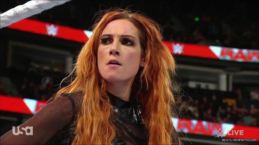 WWE_Monday_Night_Raw_2023_01_02_720p_HDTV_x264-NWCHD_mp4_005620420.jpg