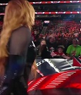 WWE_Monday_Night_Raw_2023_01_02_720p_HDTV_x264-NWCHD_mp4_004960359.jpg