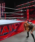 WWE_Monday_Night_Raw_2023_01_02_720p_HDTV_x264-NWCHD_mp4_005121988.jpg