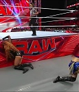 WWE_Monday_Night_Raw_2023_01_02_720p_HDTV_x264-NWCHD_mp4_005142409.jpg