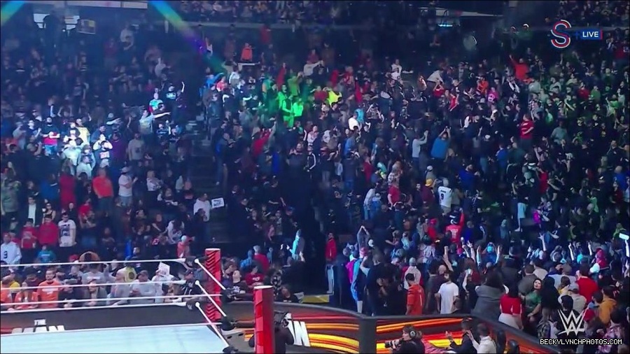 WWE_Monday_Night_RAW_2023_01_16_720p_HDTV_x264-Star_mp4_002474266.jpg