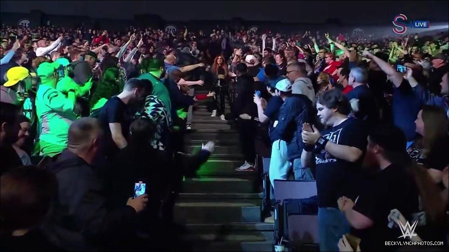 WWE_Monday_Night_RAW_2023_01_16_720p_HDTV_x264-Star_mp4_002481466.jpg