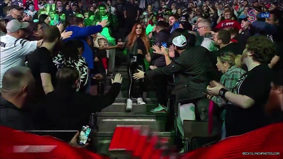 WWE_Monday_Night_RAW_2023_01_16_720p_HDTV_x264-Star_mp4_002485866.jpg