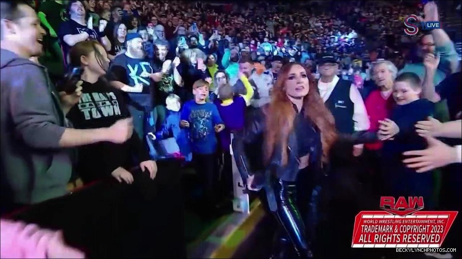 WWE_Monday_Night_RAW_2023_01_16_720p_HDTV_x264-Star_mp4_002494266.jpg