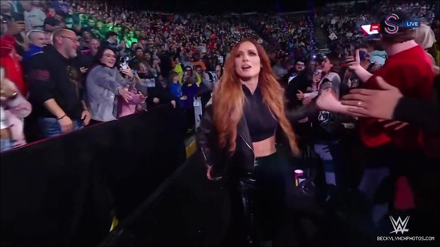 WWE_Monday_Night_RAW_2023_01_16_720p_HDTV_x264-Star_mp4_002496666.jpg