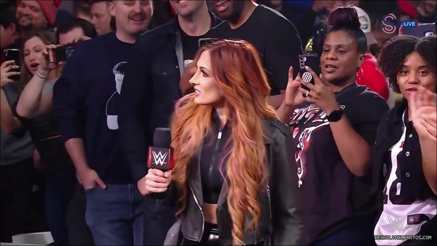 WWE_Monday_Night_RAW_2023_01_16_720p_HDTV_x264-Star_mp4_002509066.jpg