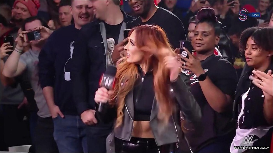 WWE_Monday_Night_RAW_2023_01_16_720p_HDTV_x264-Star_mp4_002509466.jpg