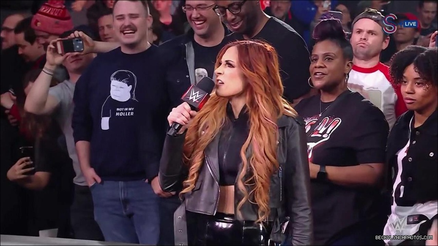 WWE_Monday_Night_RAW_2023_01_16_720p_HDTV_x264-Star_mp4_002511066.jpg