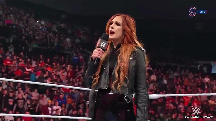 WWE_Monday_Night_RAW_2023_01_16_720p_HDTV_x264-Star_mp4_002539866.jpg