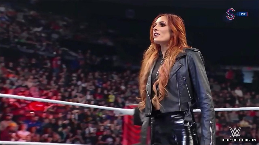 WWE_Monday_Night_RAW_2023_01_16_720p_HDTV_x264-Star_mp4_002551766.jpg