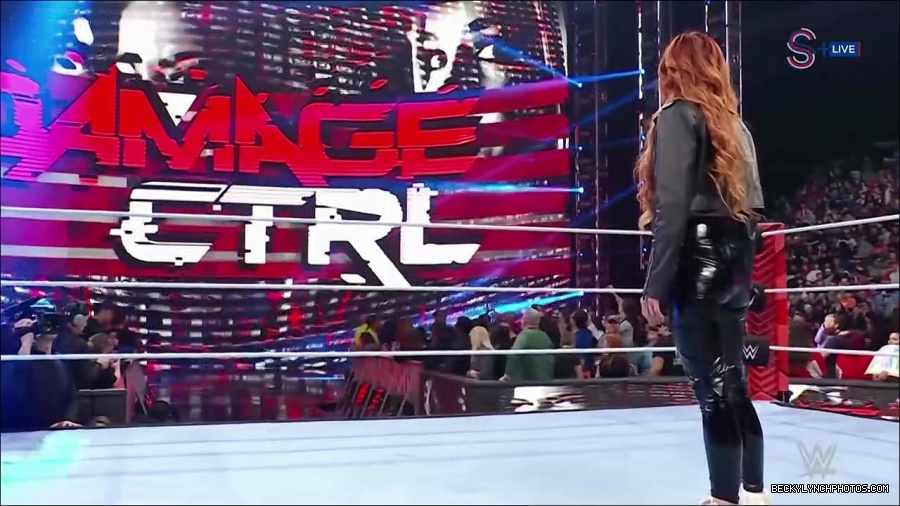 WWE_Monday_Night_RAW_2023_01_16_720p_HDTV_x264-Star_mp4_002553766.jpg