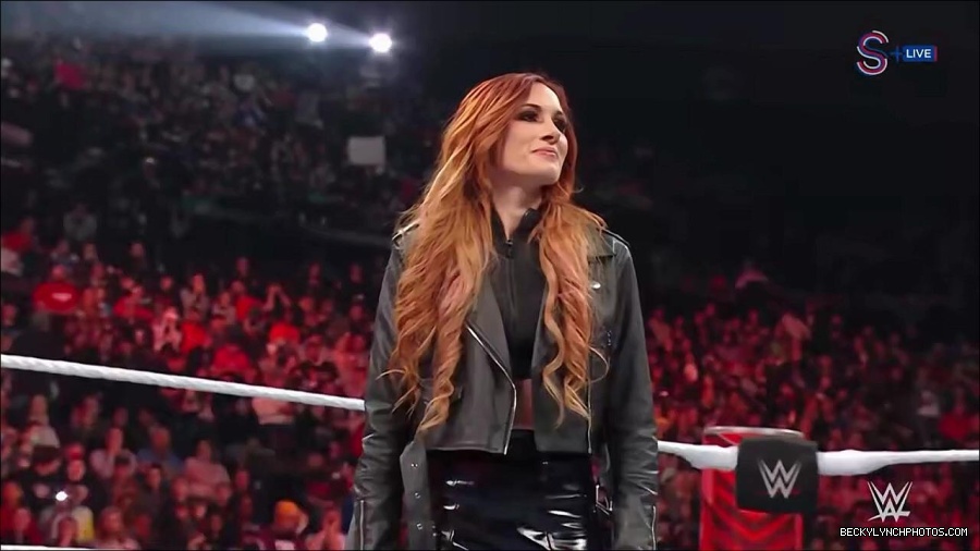 WWE_Monday_Night_RAW_2023_01_16_720p_HDTV_x264-Star_mp4_002582966.jpg