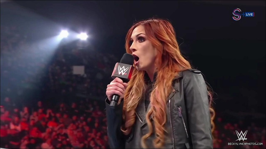 WWE_Monday_Night_RAW_2023_01_16_720p_HDTV_x264-Star_mp4_002596566.jpg