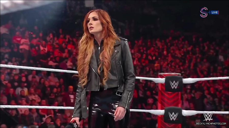 WWE_Monday_Night_RAW_2023_01_16_720p_HDTV_x264-Star_mp4_002603766.jpg