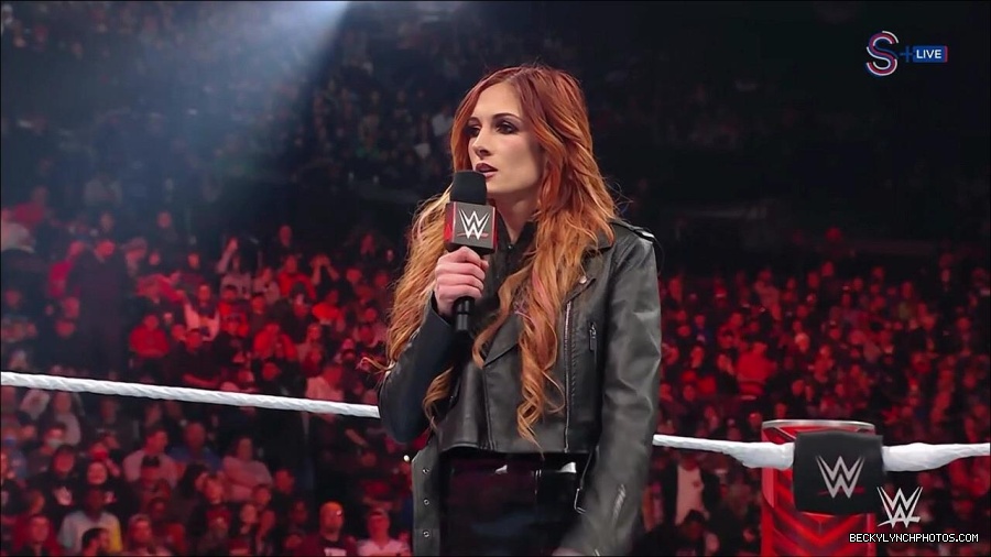 WWE_Monday_Night_RAW_2023_01_16_720p_HDTV_x264-Star_mp4_002614566.jpg