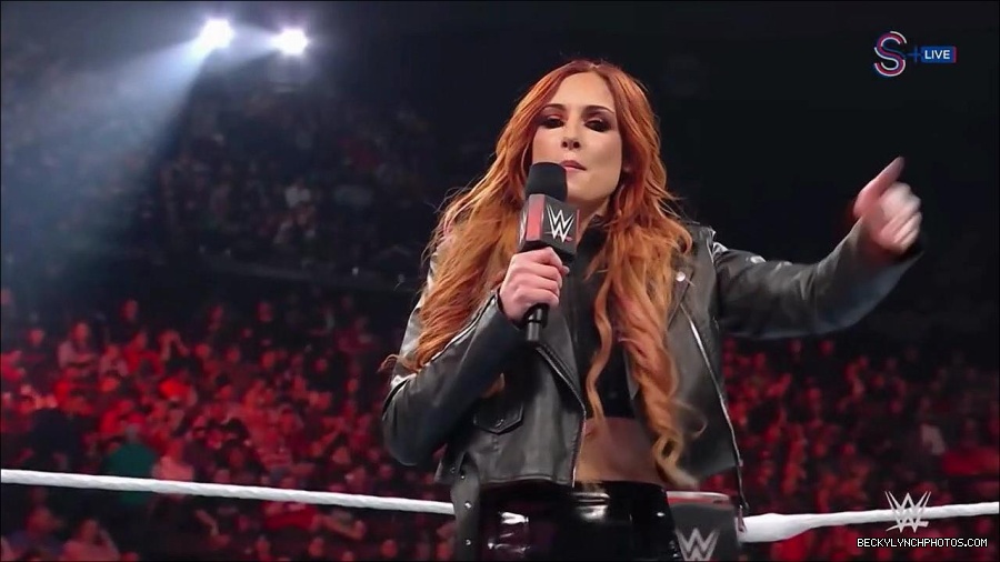WWE_Monday_Night_RAW_2023_01_16_720p_HDTV_x264-Star_mp4_002619366.jpg