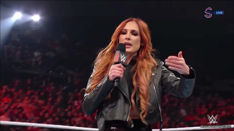 WWE_Monday_Night_RAW_2023_01_16_720p_HDTV_x264-Star_mp4_002619766.jpg