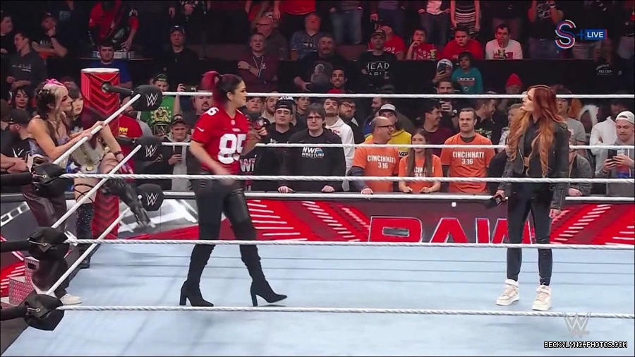 WWE_Monday_Night_RAW_2023_01_16_720p_HDTV_x264-Star_mp4_002633766.jpg