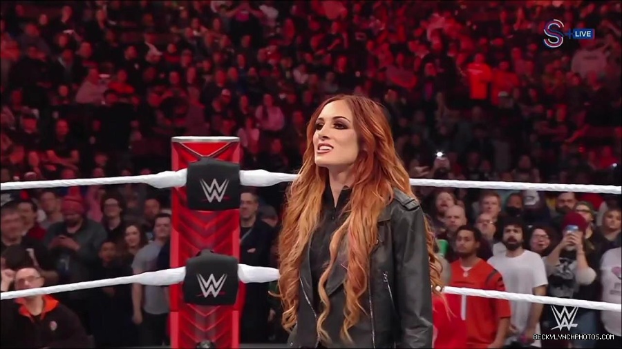 WWE_Monday_Night_RAW_2023_01_16_720p_HDTV_x264-Star_mp4_002644566.jpg