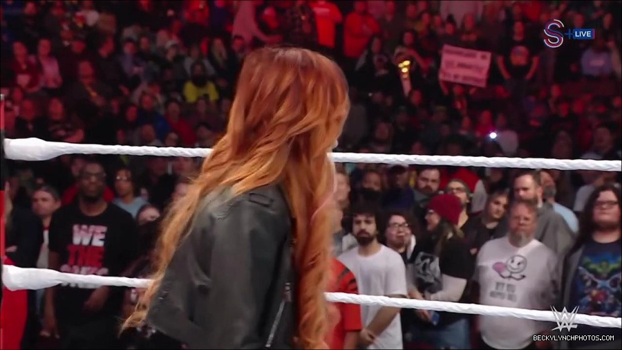 WWE_Monday_Night_RAW_2023_01_16_720p_HDTV_x264-Star_mp4_002664166.jpg