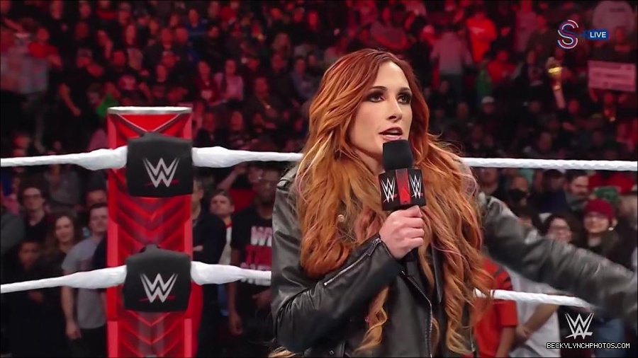 WWE_Monday_Night_RAW_2023_01_16_720p_HDTV_x264-Star_mp4_002670566.jpg