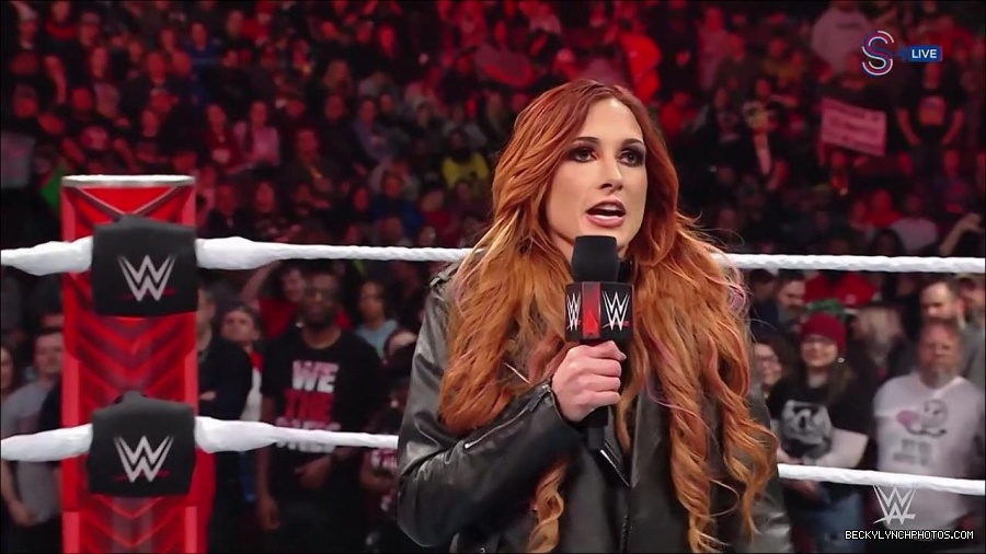 WWE_Monday_Night_RAW_2023_01_16_720p_HDTV_x264-Star_mp4_002671366.jpg