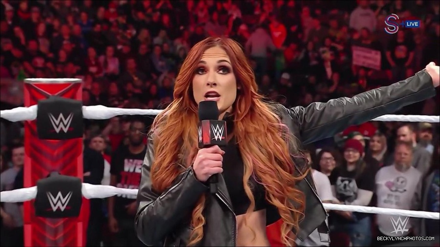 WWE_Monday_Night_RAW_2023_01_16_720p_HDTV_x264-Star_mp4_002672566.jpg