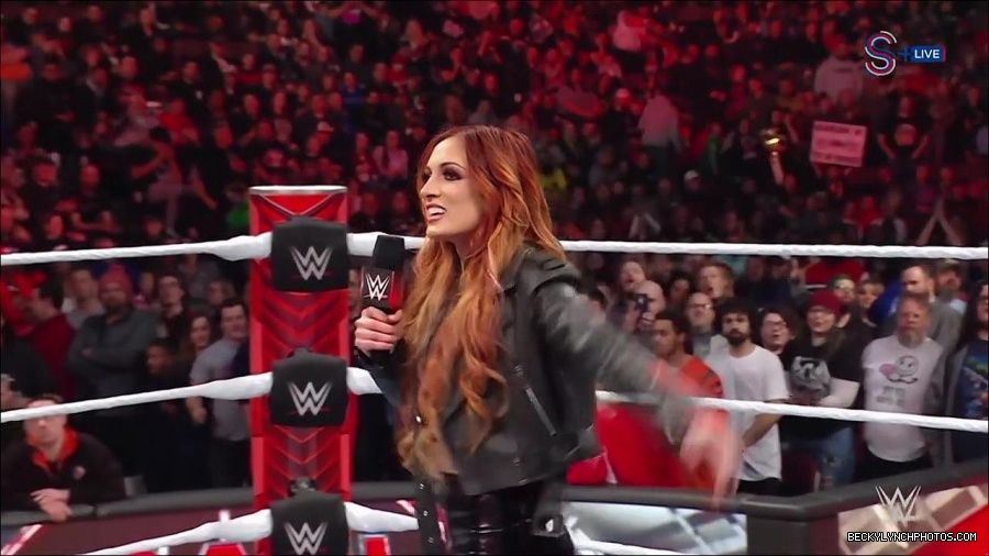 WWE_Monday_Night_RAW_2023_01_16_720p_HDTV_x264-Star_mp4_002675366.jpg