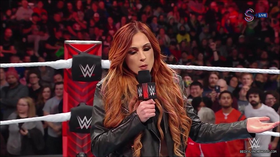 WWE_Monday_Night_RAW_2023_01_16_720p_HDTV_x264-Star_mp4_002684966.jpg
